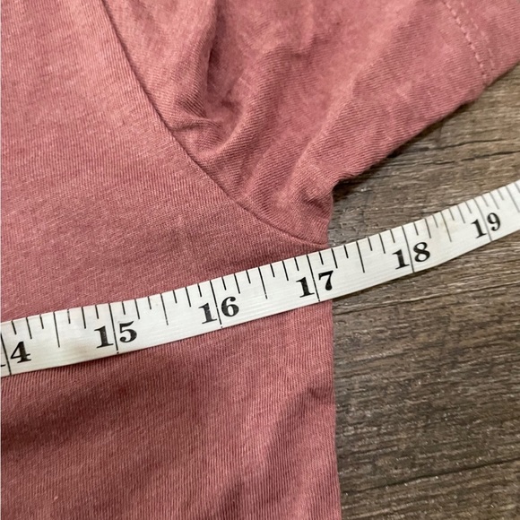 NWOT Spongebob Squarepants Sandy Cheeks T-shirt size small - Picture 4 of 8